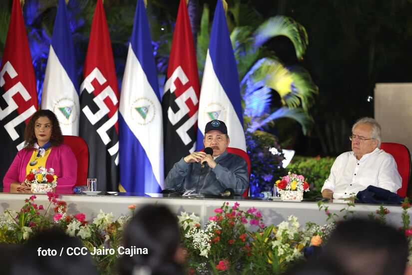 HOMENAJE